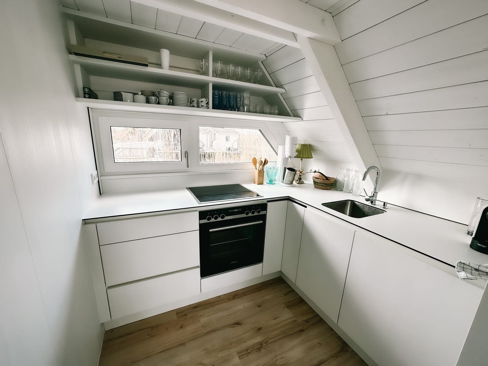 Teljesen felszerelt konyha