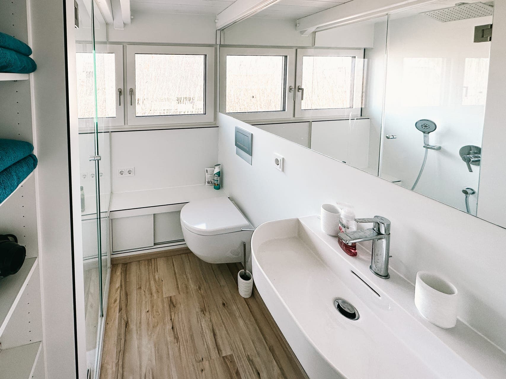 Modern Bathroom